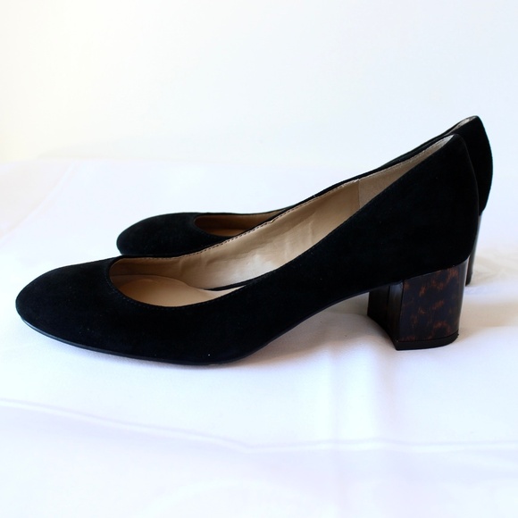 Ann Taylor Lorene Suede Pump - Picture 4 of 4
